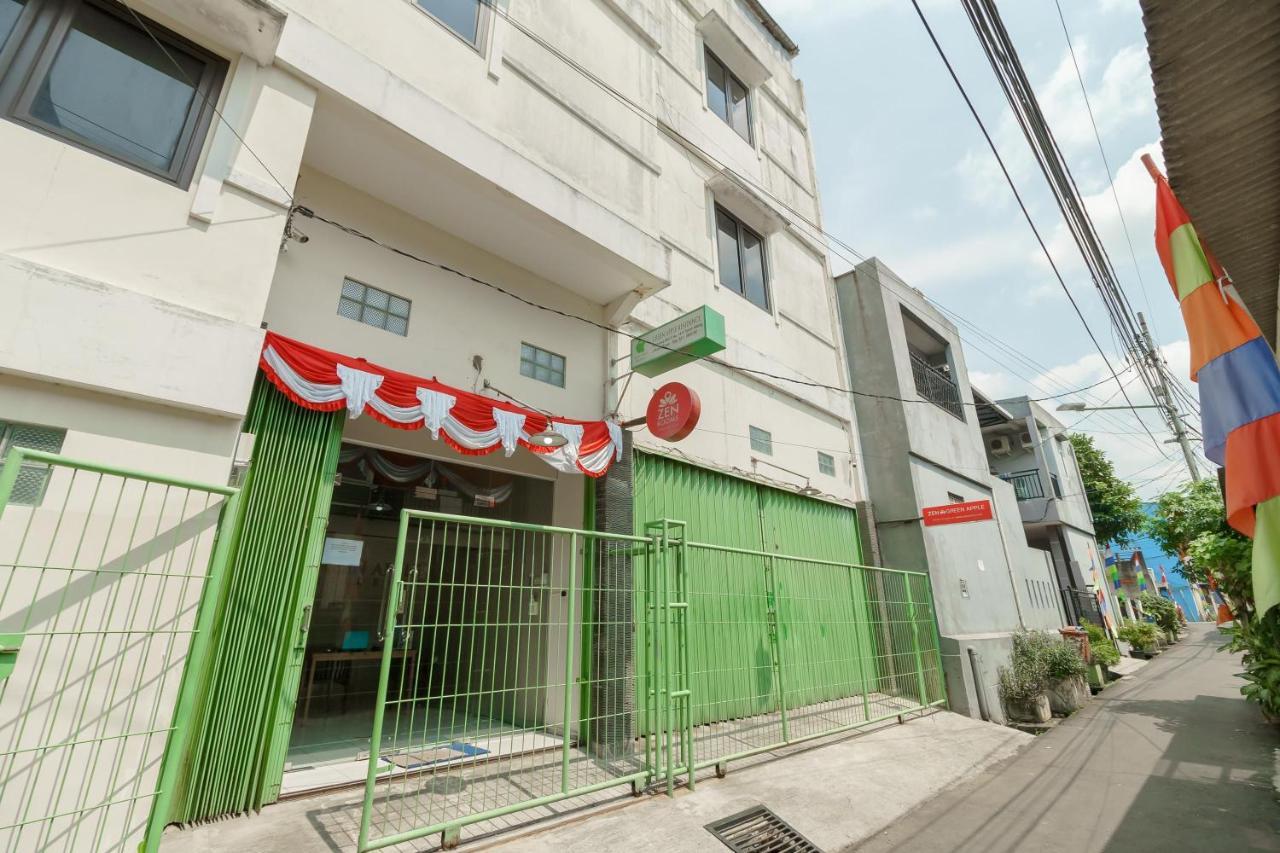 Green Apple Residence Near Sarinah Mitra Reddoorz Jacarta Exterior foto
